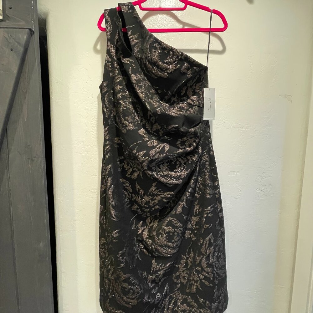 Teri Jon By Rickie Freeman Womens  Sleeveless Metallic off the Shoulder Dress,